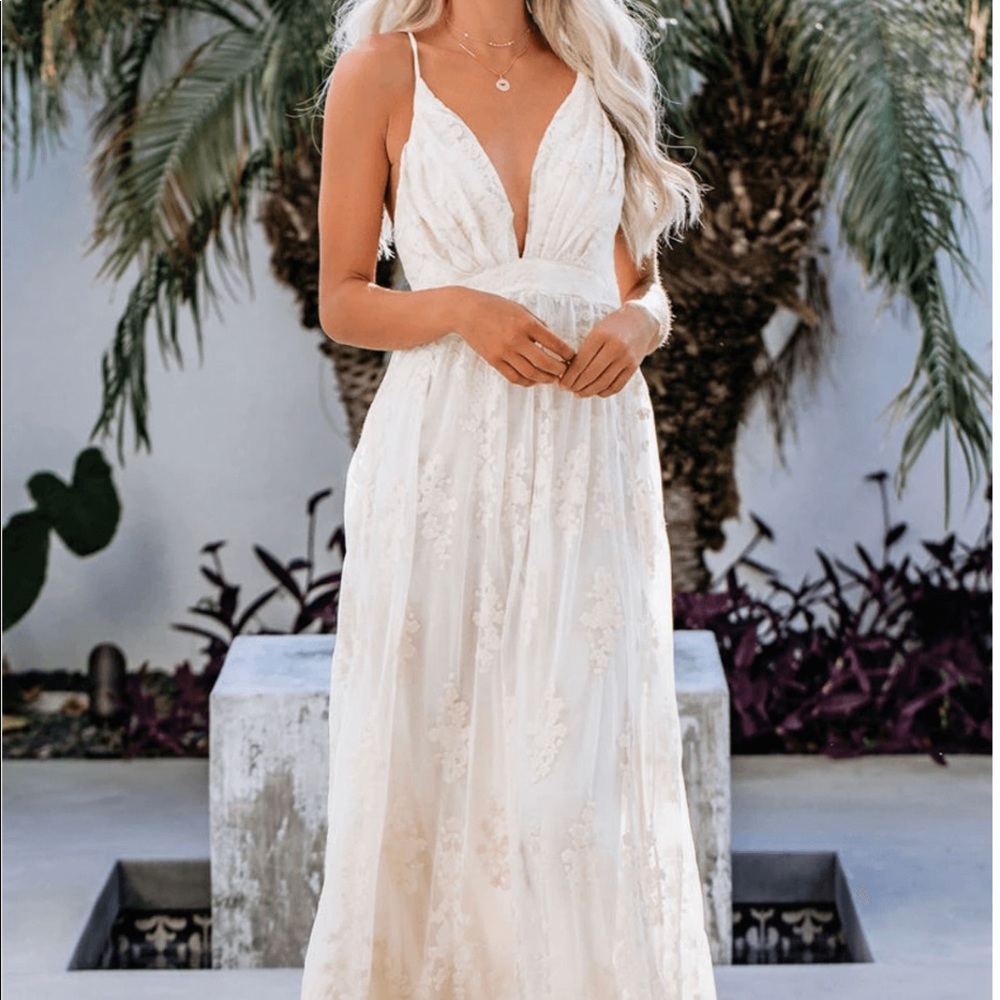 Lace Maxi Dress